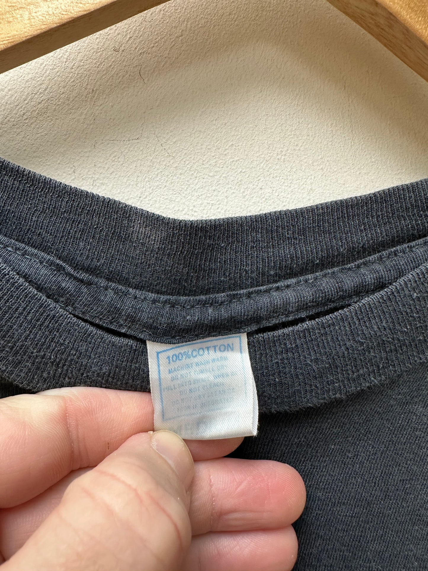 Guns N' Roses - 1987 - M