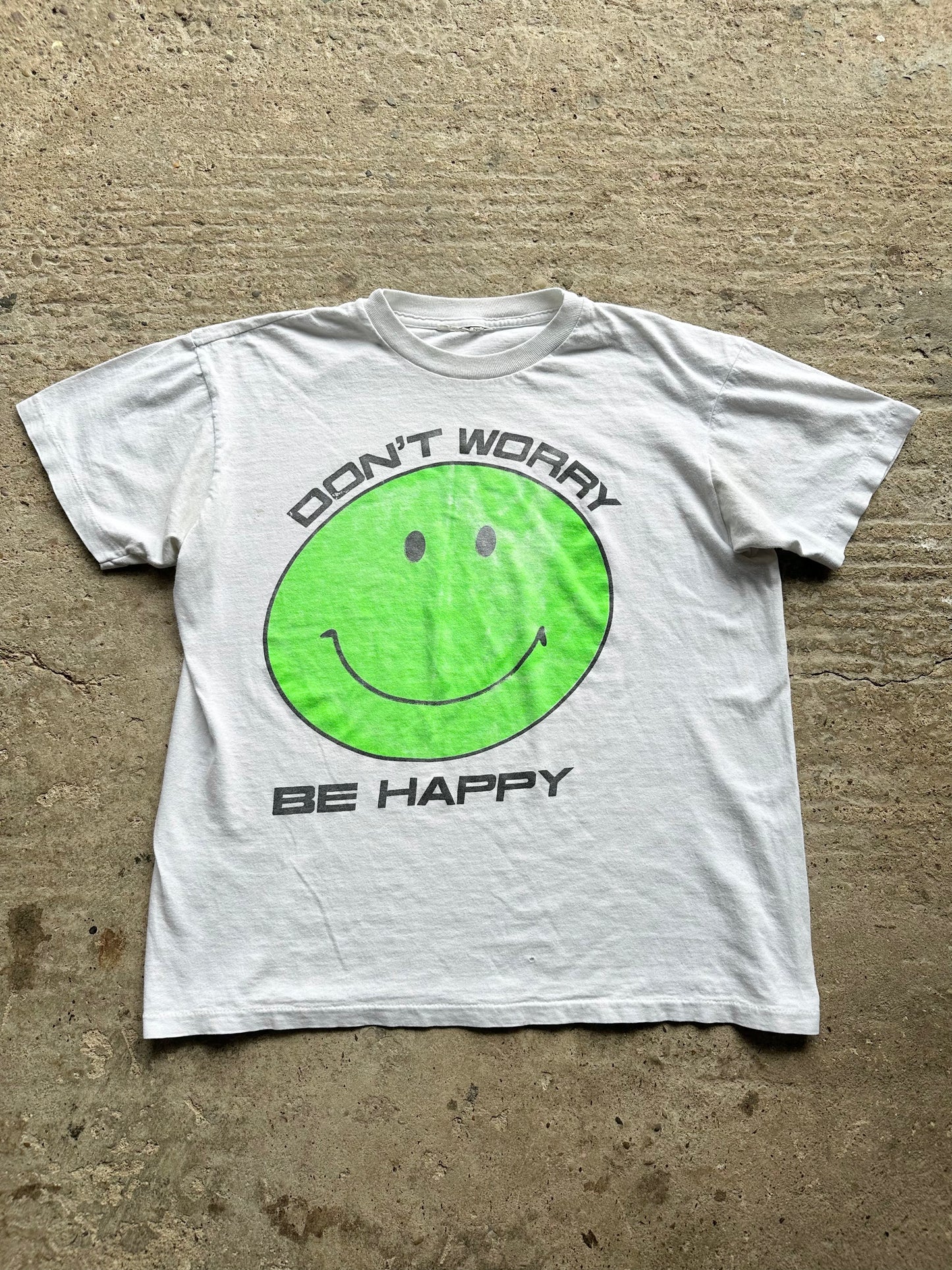 Don't Worry Be Happy - 90's - Medium