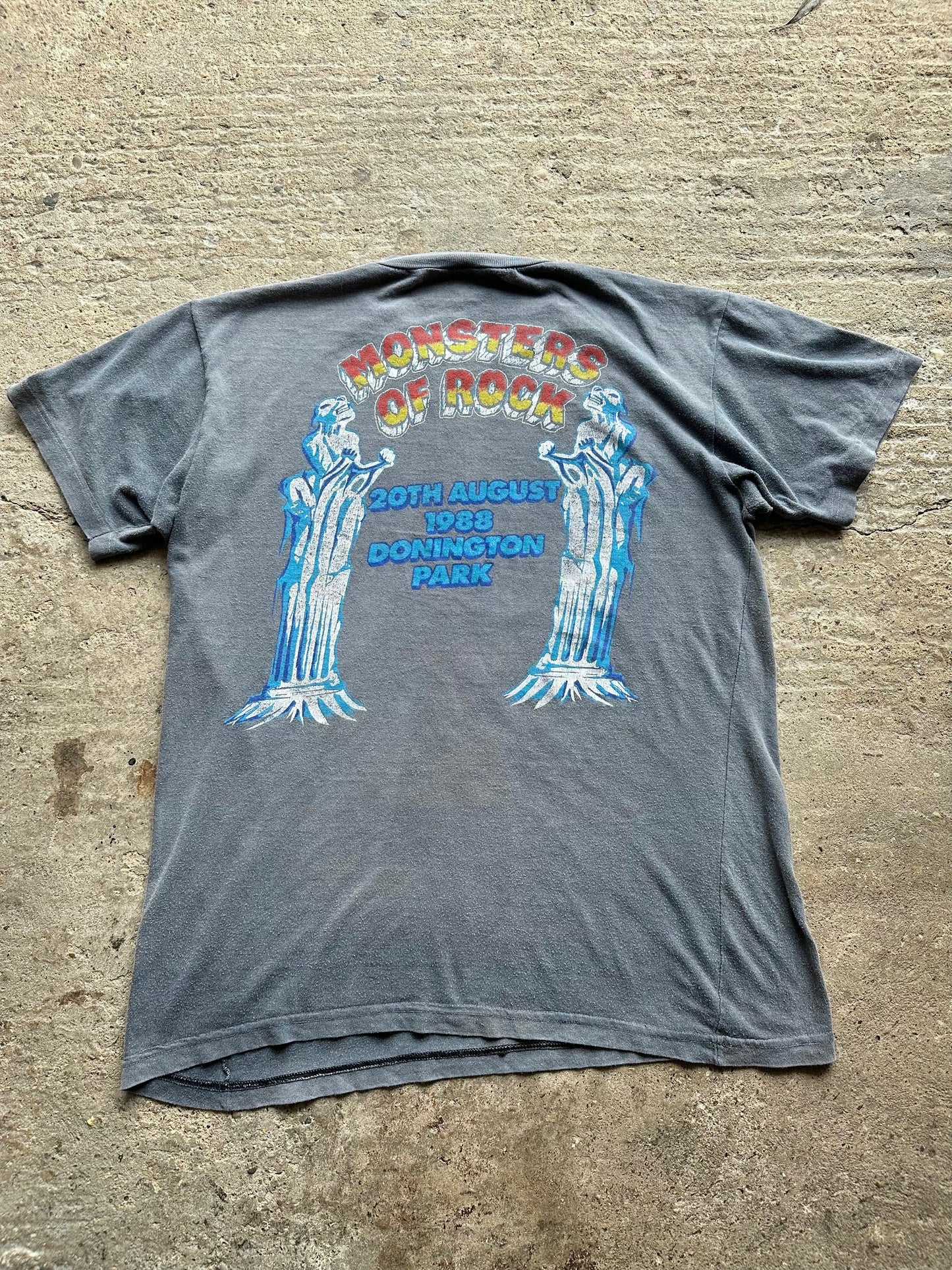 Monsters Of Rock - 1988 - Large